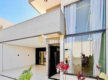 Casa · 140m² · 3 Quartos · 1 Vaga · CASA DE ALTO PADRÃO À VENDA, com móveis planejados e com piscina