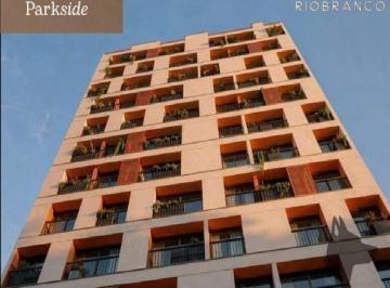 Apartamento · 60m² · 2 Quartos · 1 Vaga · Apartamento de 2 dormitórios na Av. Rio Branco Florianópolis,SC