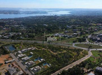 Terreno · 12000m² · SMDB 13 VISTA INCRIVEL PARA O LAGO !!!