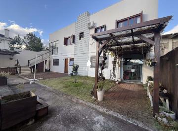 Casa · 138m² · 3 Quartos · 2 Vagas · Casa 3 Dormitórios no Bairro Nossa Senhora da Saúde