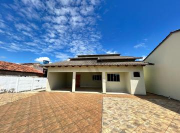 Casa · 290m² · 5 Quartos · 1 Vaga · Casa à venda no bairro Santa Cecília - Goianésia/GO