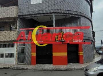 Casa · 203m² · 5 Quartos · Prédio Residencial com dois salões para renda