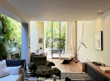 Casa · 250m² · 2 Quartos · 1 Vaga · Casa de Vila de 250 m² à Venda no Itaim Bibi