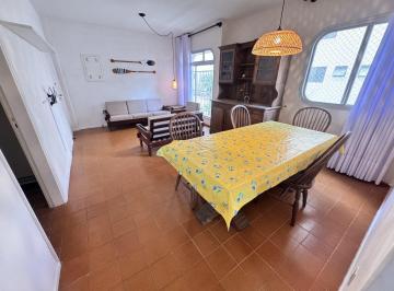 Apartamento · 96m² · 2 Quartos · 1 Vaga · Apartamento com 2 quartos sendo 1 suíte, à Venda na praia da Enseada, Guarujá
