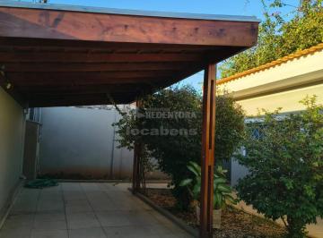 Casa · 540m² · 3 Quartos · 5 Vagas · Casa para locação e venda no Jardim Yolanda com 03 quartos, armários e quintal amplo com churrasquei