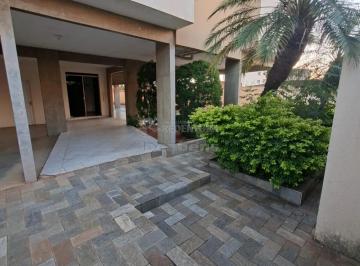 Apartamento · 125m² · 3 Quartos · 2 Vagas · Excelente apartamento de 3 dormitórios com elevador na Vila Redentora