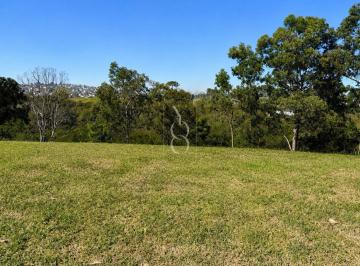 Terreno · 307m² · Terreno Exclusivo com Pré-Projeto em Condomínio Cl