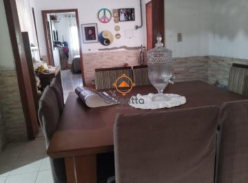 Casa · 199m² · 2 Quartos · 3 Vagas · **Casa Residencial em Santa Tereza, Porto Alegre, RS - Oportunidade Única!**