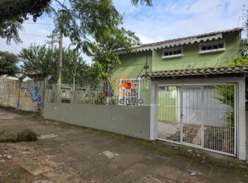 Casa · 150m² · 3 Quartos · 3 Vagas · Sobrado com Piscina, Garagem para 3 Carros e Espaço para Salão de Festas à Venda