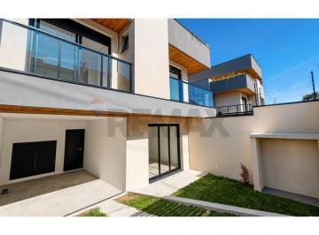 Casa · 294m² · 3 Quartos · 2 Vagas · Triplex Alto Padrão em Condomínio - Seminário