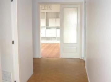 Casa · 450m² · 3 Vagas ·
Aluguel - Casas Comerciais - 5 Salas- Centro - Caxias do Sul - RS