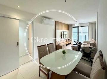 Apartamento · 79m² · 2 Quartos · 1 Vaga · Apartamento com Varanda - Botafogo
