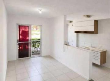Apartamento · 48m² · 2 Quartos · Apartamento : Padrão / Residencial / Curicica