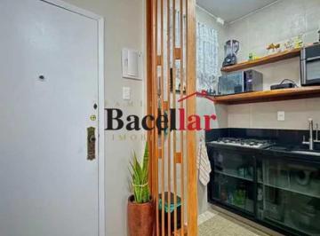 Apartamento · 50m² · 1 Quarto · Apartamento : Padrão / Residencial / Copacabana