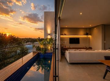 Casa · 282m² · 4 Quartos · 4 Vagas · Casa com 282.46 m², 4 quartos sendo 4 suítes à ven