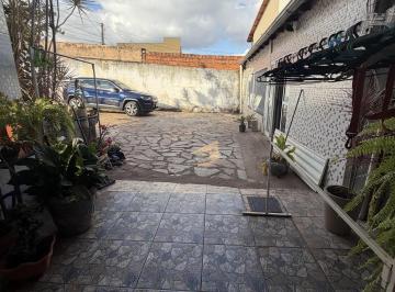 resSU1HXzEwNjYuanBlZw==6a3f000c49f748.50225506.jpeg · OPORTUNIDADE! SOBRADO IDEAL PARA DUAS FAMÍLIAS EM ARNIQUEIRAS!