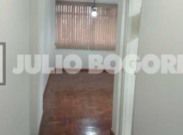 Apartamento · 81m² · 2 Quartos · 1 Vaga · Imóvel excelente localização