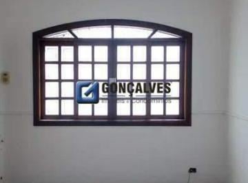 Casa · 160m² · 3 Quartos · 4 Vagas · Sobrado para aluguel em Santo André (Vila Lucinda) | 3 quartos, 1 suíte e 4 vagas