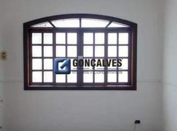 Casa · 160m² · 3 Quartos · 4 Vagas · Sobrado para aluguel em Santo André (Vila Lucinda) | 3 quartos, 1 suíte e 4 vagas