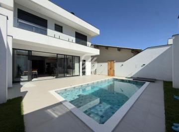 6hmgjtw2ytnly2mwy2i0mte1_md · Casa à venda, com 3 suítes, no Condomínio Sunlake, em Sorocaba/SP