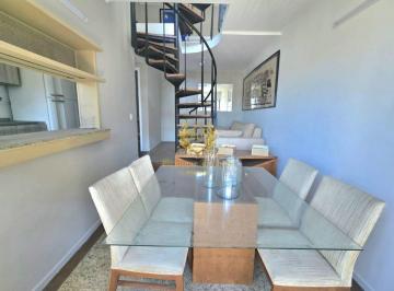 x1r9e8m2ytnlyjk0mddmytrl_md · Viva a Exclusividade nesta cobertura Triplex com Pé-Direito Duplo nos Jardins