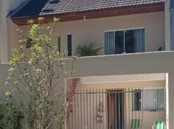 Casa · 180m² · 3 Quartos · 3 Vagas · Sobrado para venda em Santa Cândida de 180.00m² com 3 Quartos e 3 Garagens