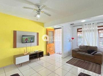 Casa · 131m² · 2 Quartos · 2 Vagas · Casa à venda no bairro Guarujá - Porto Alegre/RS