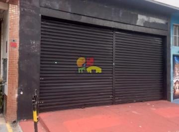 Comercial · 240m² · 2 Vagas · Imóvel Comercial para alugar em Rudge Ramos de 240.00m² com 2 Garagens