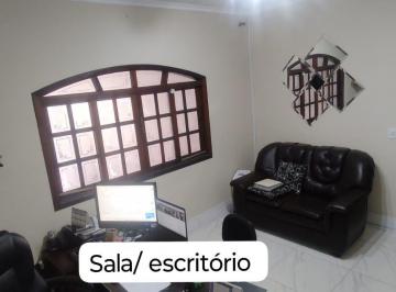 Casa · 280m² · 2 Quartos · 10 Vagas · Casa para venda em Jardim Utinga de 280.00m² com 2 Quartos, 1 Suite e 10 Garagens
