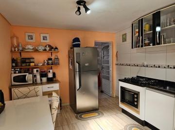 Casa · 430m² · 2 Quartos · 5 Vagas · Casa para venda em Santa Cândida de 430.00m² com 2 Quartos e 5 Garagens