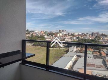 Varanda Gourmet · 1 suíte, vista livre, varanda fechada, piscina e lareira no rooftop.