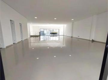 Casa · 250m² · 5 Vagas · Sobrado à venda em Vila monumento - SP