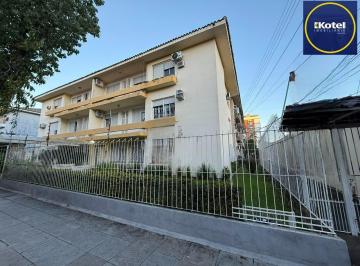 Apartamento · 73m² · 2 Quartos · Apartamento térreo no bairro Menino Deus em Porto Alegre