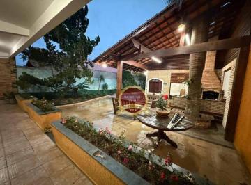 751df0c66a3d883b4bfe66a6e94224ce26c0a932 · Casa à venda em Mongaguá no Balneário Flórida Mirim, 3 dormitórios, área gourmet, amplo terreno e 40