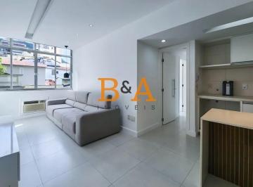 Apartamento · 90m² · 3 Quartos · 1 Vaga · Excelente Apartamento Reformado - Conforto e Localização Privilegiada