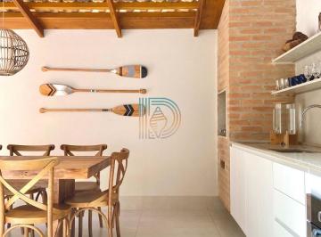 Foto 01 · Casa em Condomínio à Venda em Juquehy, São Sebastião-SP: 2 Quartos, 1 Suíte, 1 Sala, 2 Banheiros, 1