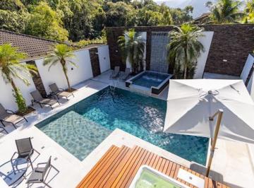 Casa en Venda de 6 quartos Boracéia · Casa sobrado alto padrão condomínio fechado morada da praia