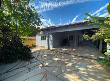 Casa de 3 quartos, Pirenópolis · Casa no Bairro Meia Ponte: O Refúgio Perfeito em Pirenópolis!