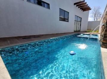 Casa de 3 quartos, São Paulo · Casa de 190 m² com 3 quartos à venda em Vila Perus
