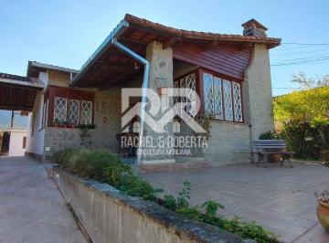 Casa · 480m² · 3 Quartos · 3 Vagas · 2 casas lineares no Bairro Jardim Cascata