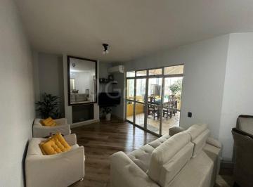 8 · Cobertura de 183.44m² com 3 quartos em Capoeiras.