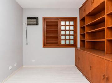 3b9c6113-b140-4cde-9902-8cd3fd14af27 · Versátil sobrado para venda em Pinheiros com 4 quartos, sendo 2 suítes, 191m²
