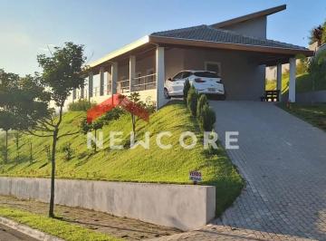 Casa · 1036m² · 3 Quartos · 2 Vagas · Casa de condomínio em Rua Santo Antônio do Pinhal - Condomínio Residencial Mantiqueira - São José d