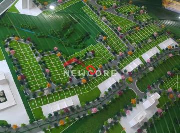 Terreno · 250m² · Lote em Estrada Municipal Glaudiston Pereira de Oliveira - Putim - São José dos Campos/SP