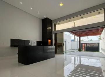 Casa de 3 quartos, Vinhedo · Casa de 190 m² com 3 quartos à venda no Centro