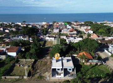 Casa · 79m² · 3 Quartos · 1 Vaga · Casa Nova com 03 Quartos a Poucos Metros do Mar