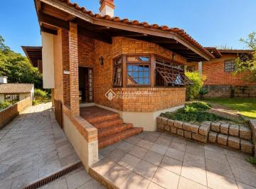 Casa · 245m² · 3 Quartos · 3 Vagas · Casa com 245 m², 3 quartos, 2 suíte em Belem Velho