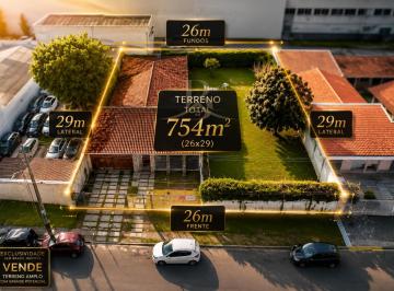 Casa Terrea a Venda no Boa Vista com Terreno Duplo de 754m e 3 Quartos 1 Suite · Casa Terrea a Venda no Boa Vista com Terreno Duplo de 754m e 3 Quartos 1 Suite
