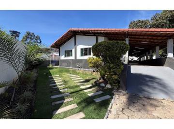 Casa · 400m² · 4 Quartos · 5 Vagas · Casa à venda no SMLN MI 09 - 4 Quartos, Vista para o Lago e Lazer Completo