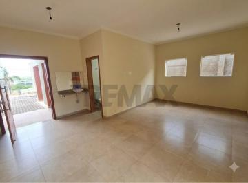 Casa · 225m² · 4 Quartos · Casa à venda de 4 quartos sendo 3 suítes por R$ 857.800 no Condomínio Monte Belo em Santo Antônio de